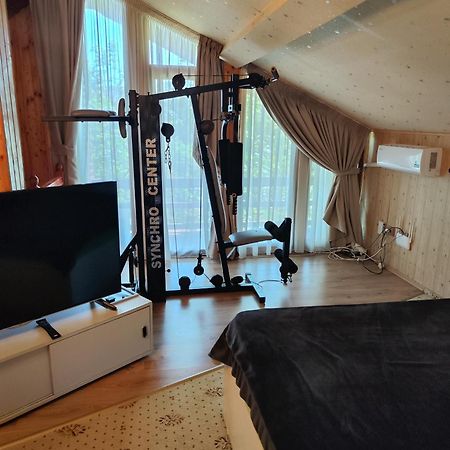 Maxx Lodge Бакэу Экстерьер фото