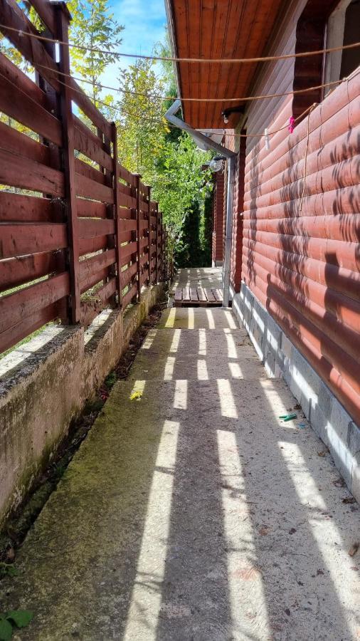 Maxx Lodge Бакэу Экстерьер фото
