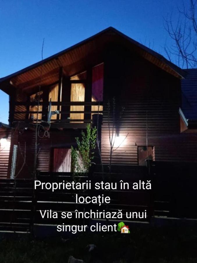 Maxx Lodge Бакэу Экстерьер фото