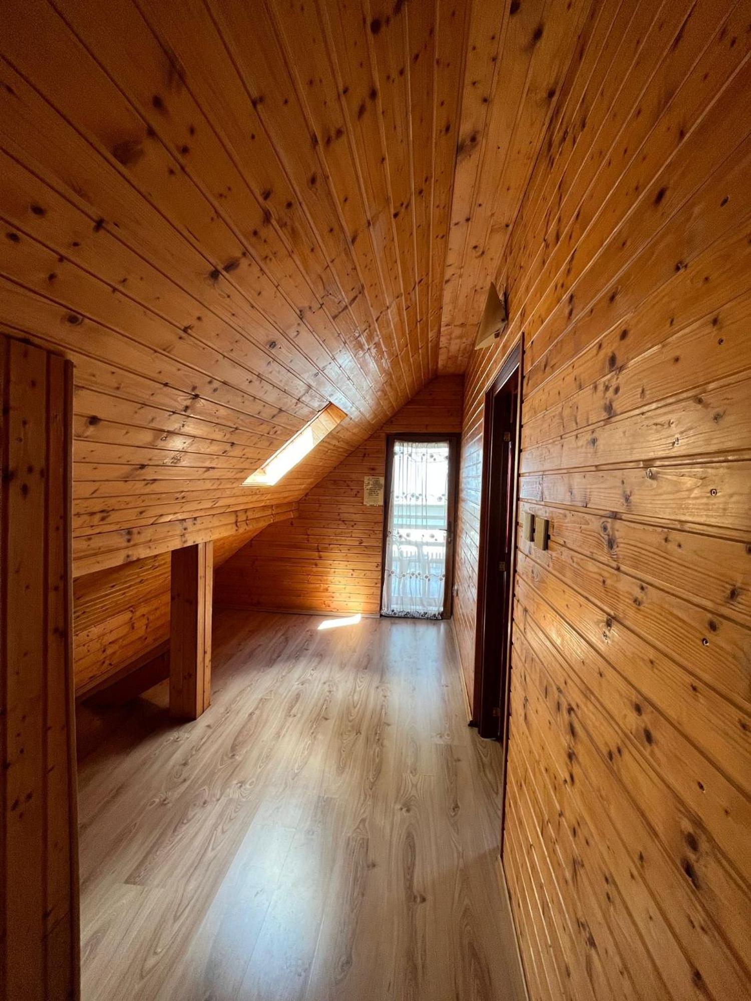 Maxx Lodge Бакэу Экстерьер фото